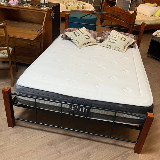 Double Bed