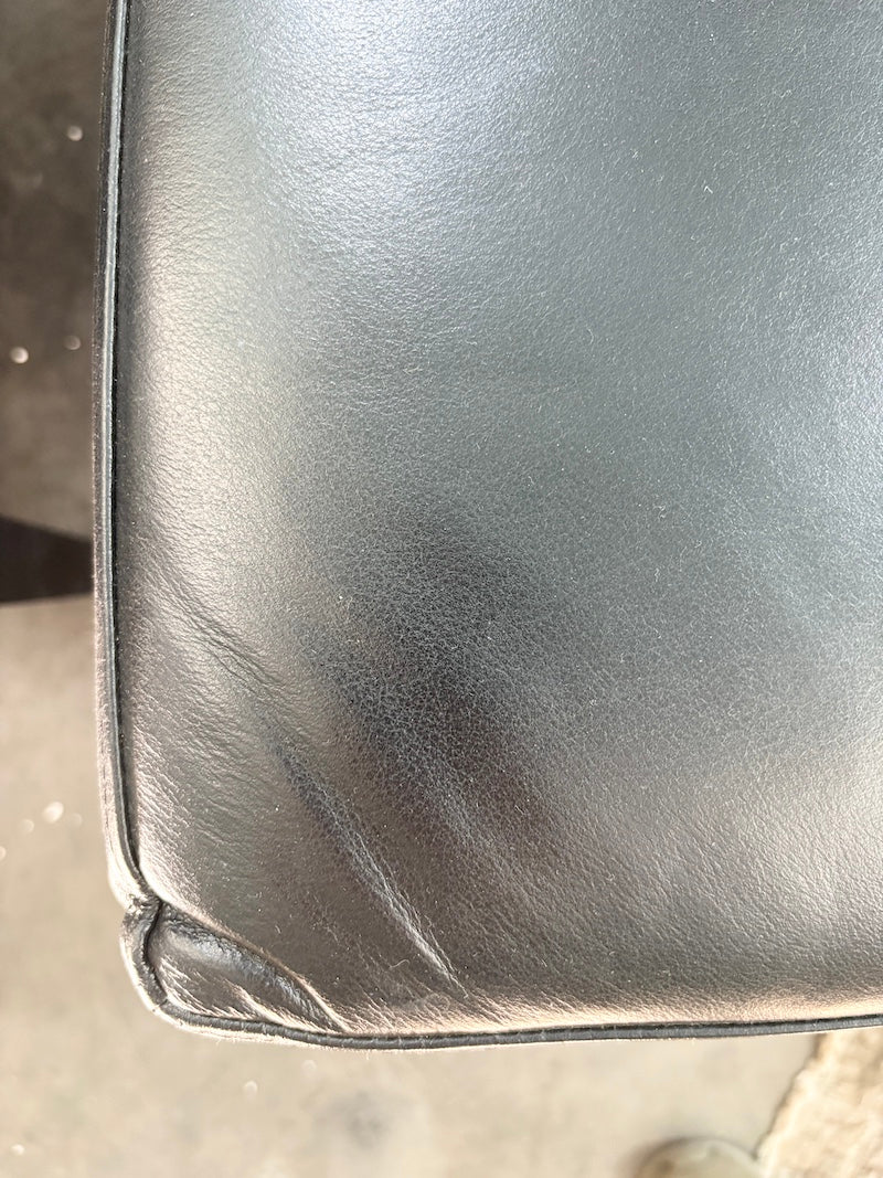 8 Chairs