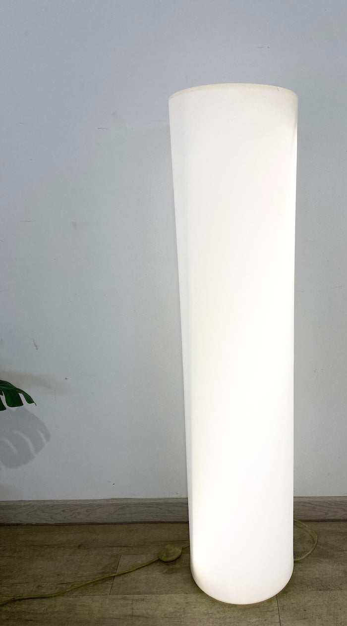 Cylindrical Lamp