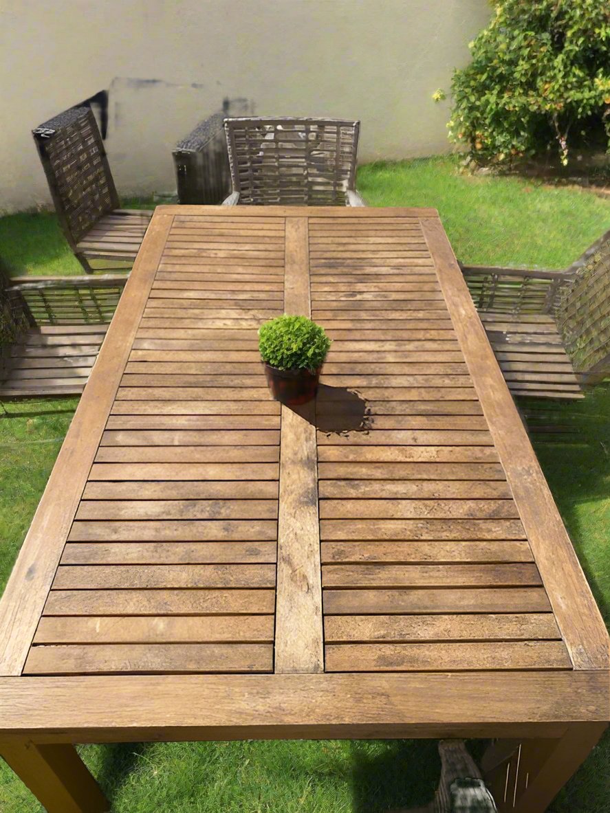 Garden table