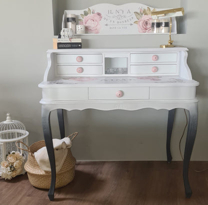 Bedroom Vanity Set