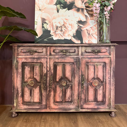 Sideboard