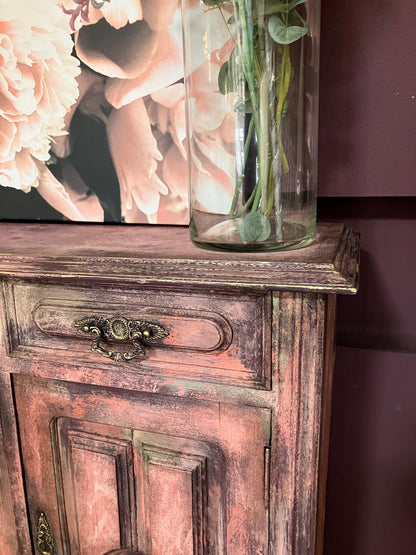 Sideboard