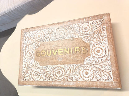 Souvenir Box