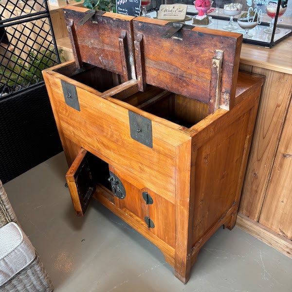 Chest Cabinet