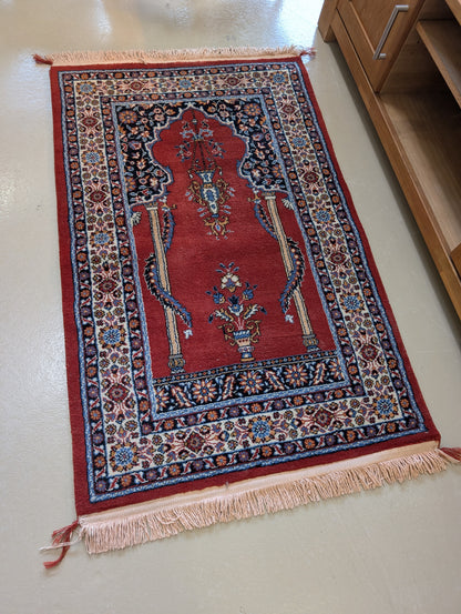 Rug