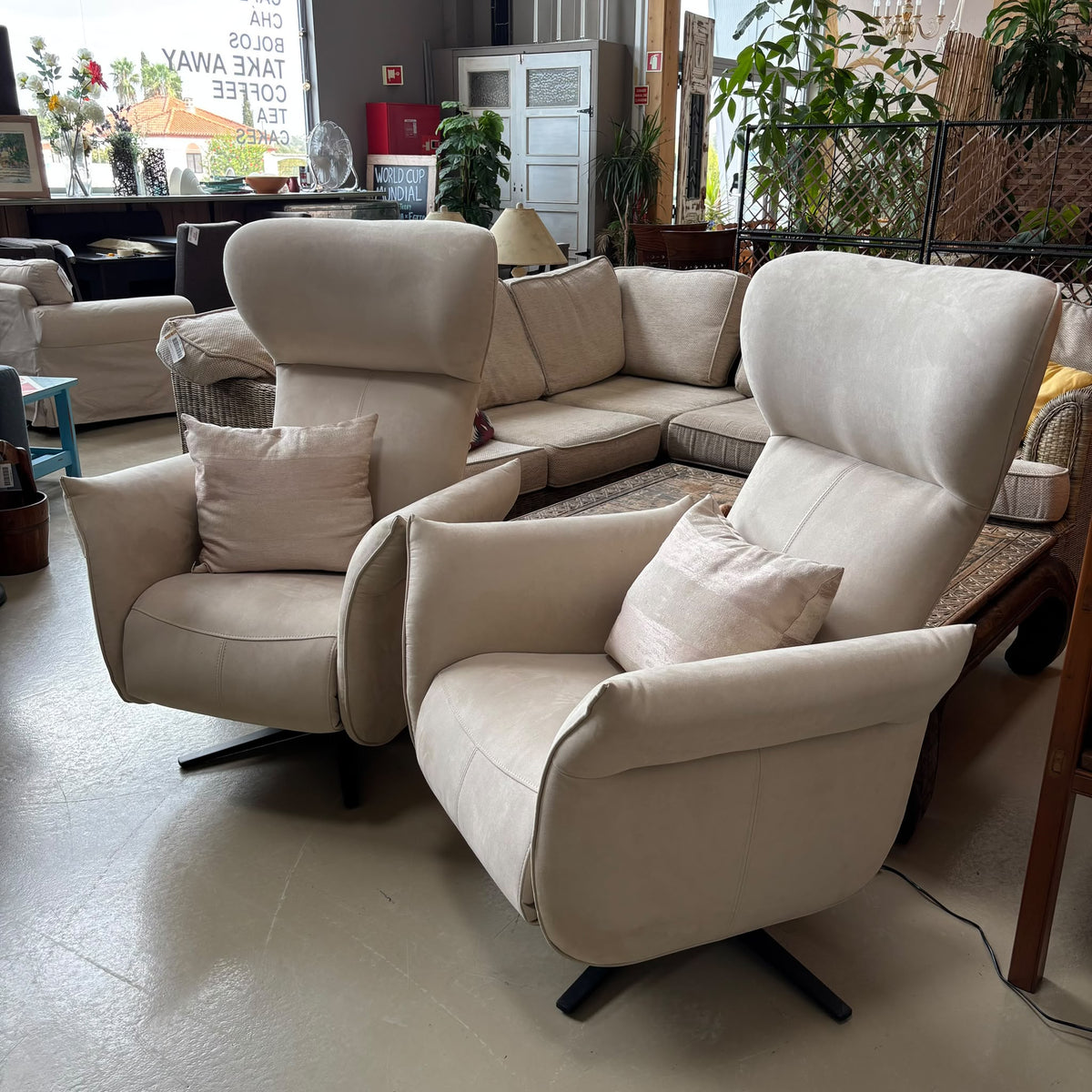 Poltronas Elétricas Reclináveis
