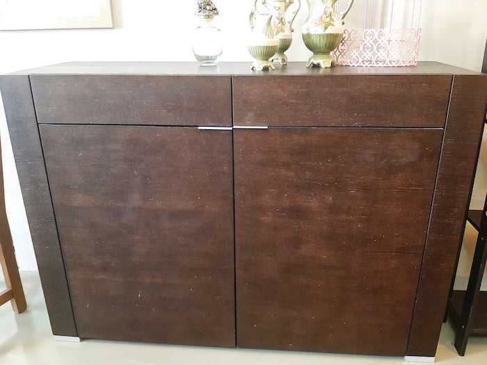 pre-loved sideboard